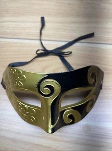 Masquerade Mask Black & Gold Christmas Carnival Mardi Gras , Cosplay Party 6 Pk - Picture 1 of 5
