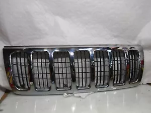Jeep Grand Cherokee WJ 99-04 3.1 pre-facelift full chrome front grille panel - Picture 1 of 8