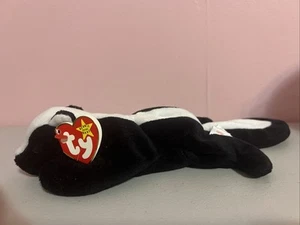 TY Beanie Baby - STINKY the Skunk (8 inch) Stuffed Animal Toy Black & White - Picture 1 of 5