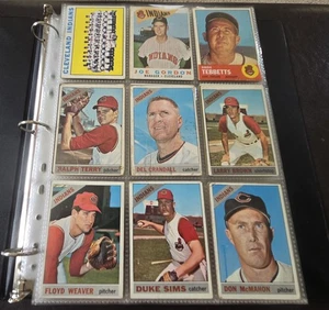 Lot 270 Vintage Cleveland Indians Baseball Cards Eckersley Gaylord Perry Bell - Picture 1 of 16