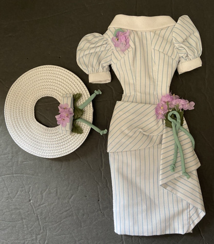 VETEMENTS Ashton Drake Gene Marshall "Brunch with Katie vestito e cappello bambola 16"