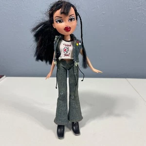 2001 BRATZ Style It Jade MGA Doll In Full Outfit Jeans Jacket Tee Boots Only - Picture 1 of 8