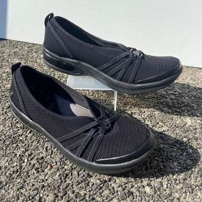 Bzees Womens Niche Walking Sneaker Shoes Size 10 Comfort Slip On Black Flats - Image 1 of 4