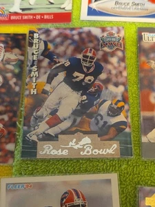 BRUCE SMITH- LOT OF 20- NO DUPLICATES- BUFFALO BILLS LEGEND- HOF - Picture 1 of 11