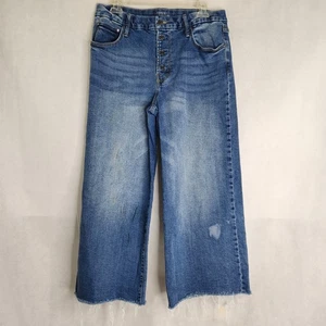 Time and Tru Jeans Womens 12 High Rise Denim Wide Leg Crop Cut Off - Picture 1 of 16