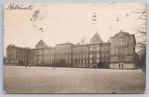 1900er RPPC Technische Universität Helsinki Finnland (heute Aalto Univ.) Postkarte - Bild 1 von 3