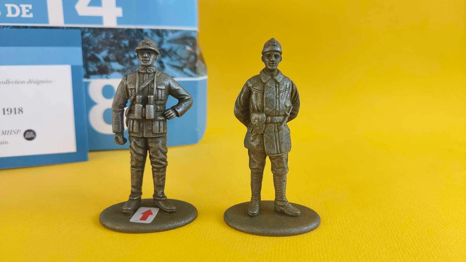 Tank Commander and Artillery Captain 1918,WW1 Figures, Scale 1:24 by Atlas - Image 1 of 3