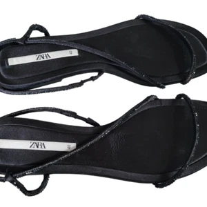 ZARA Black Strappy Flat Sandals Women's EU 40 US 9 – Minimalist Style - Picture 1 of 10