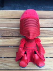 Disney Star Wars Last Jedi 16” Praetorian Red Guard Soft Plush Toy In VGC - Picture 1 of 3