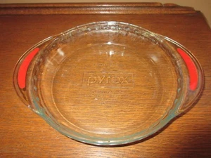 Retro PYREX 9 1/2" Glass Pie Plate w/Red Silicone Grips - HTF - Picture 1 of 5