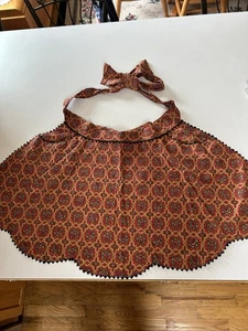 Grembiule vintage rosso/verde floreale anni 50 cucina pin up retrò cottage tasche Rick-rac - Foto 1 di 7