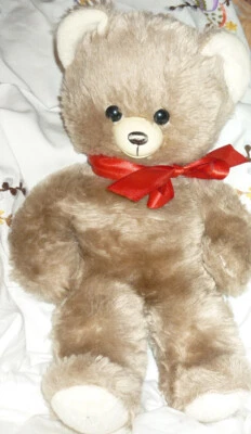 Original DDR Teddy Bär  mit Plaste Nase und Schleife hellbraun 42cm - Bild 1 von 4