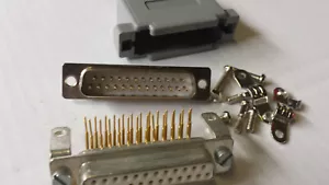 2 Pair Sub D Connectors 25 Pin Plug + Clutch Solderable Mounting Or Cable - Picture 1 of 3