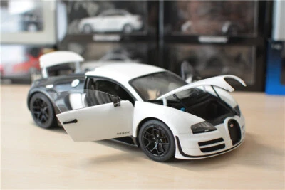 AUTOart 1/18 Bugatti VEYRON SUPER SPORT Diecast Model Car Toy Collection gift - Image 1 of 4