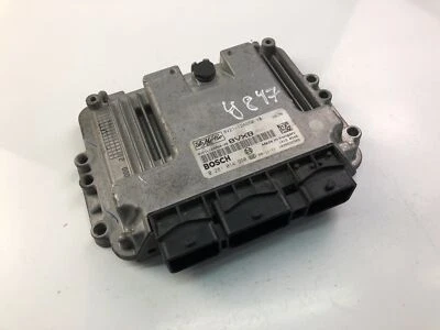 Centralina motore FORD FIESTA V JH, JD 8V21-12A650-XB 0281014990 ECU 14525943 - Immagine 1 di 4