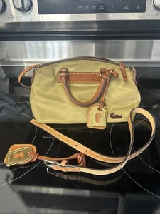 Dooney & Bourke Tasche echt Florentiner Vacchetta Leder und Nylon lila Flecken - Bild 1 von 10