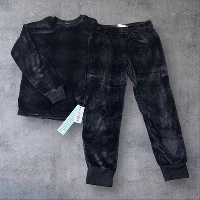 NEW Cat & Jack Kids XL 14 Black Velour Pajama Set Long Sleeve Pants Sleepwear - Image 1 of 4
