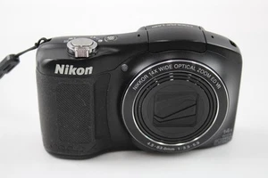 Nikon Coolpix L620 fotocamera digitale compatta funzionante con obiettivo zoom ottico Nikkor 14x - Foto 1 di 4