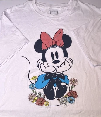 Camiseta Feminina Disney Minnie Mouse Flores Bordadas Tamanho G Branca - Imagem 1 de 4