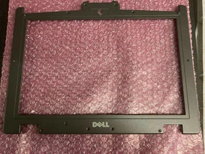 Dell Latitude E6400 XFR LCD-Verkleidung 21058-03 - Bild 1 von 1