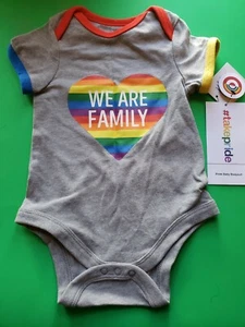 UNISEX INFANT TAKE PRIDE GRAY WE ARE FAMILY SIZE 12 MONTHS BODYSUIT NWT RAINBOW - Picture 1 of 12