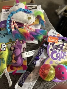 Lot Just For Cats Bizzy Balls Dazzle Unicorn Catnip Fatcat Catnip Toys & COLLAR - Picture 1 of 6