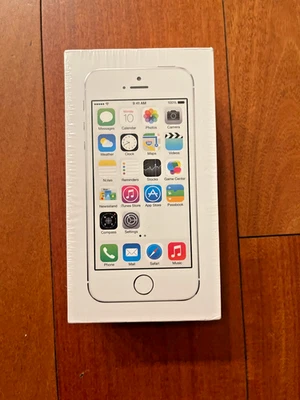 New Apple iPhone 5s - 16GB - Silver (Unlocked) A1533 Sealed IOS 7 - Image 1 of 4