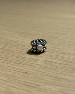 Pandora "One of a Kind" Clam Shell White Pearl Charm Sterling Silver ALE 791134 - Picture 1 of 5