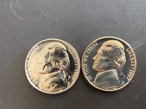 1966 1967 SMS Jefferson Nickels Brilliant Uncirculated Special Mint Set Issue - Picture 1 of 2