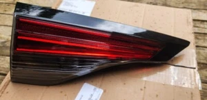 2021 2022 TOYOTA SIENNA RIGHT SIDE INNER TRUNK TAIL LIGHT 81590-08070 - Picture 1 of 4