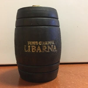 GRAPPA LIBARNA STRAVECCHIA in botticella legno 3cl 43% Mignon Vintage 1970s - Foto 1 di 3