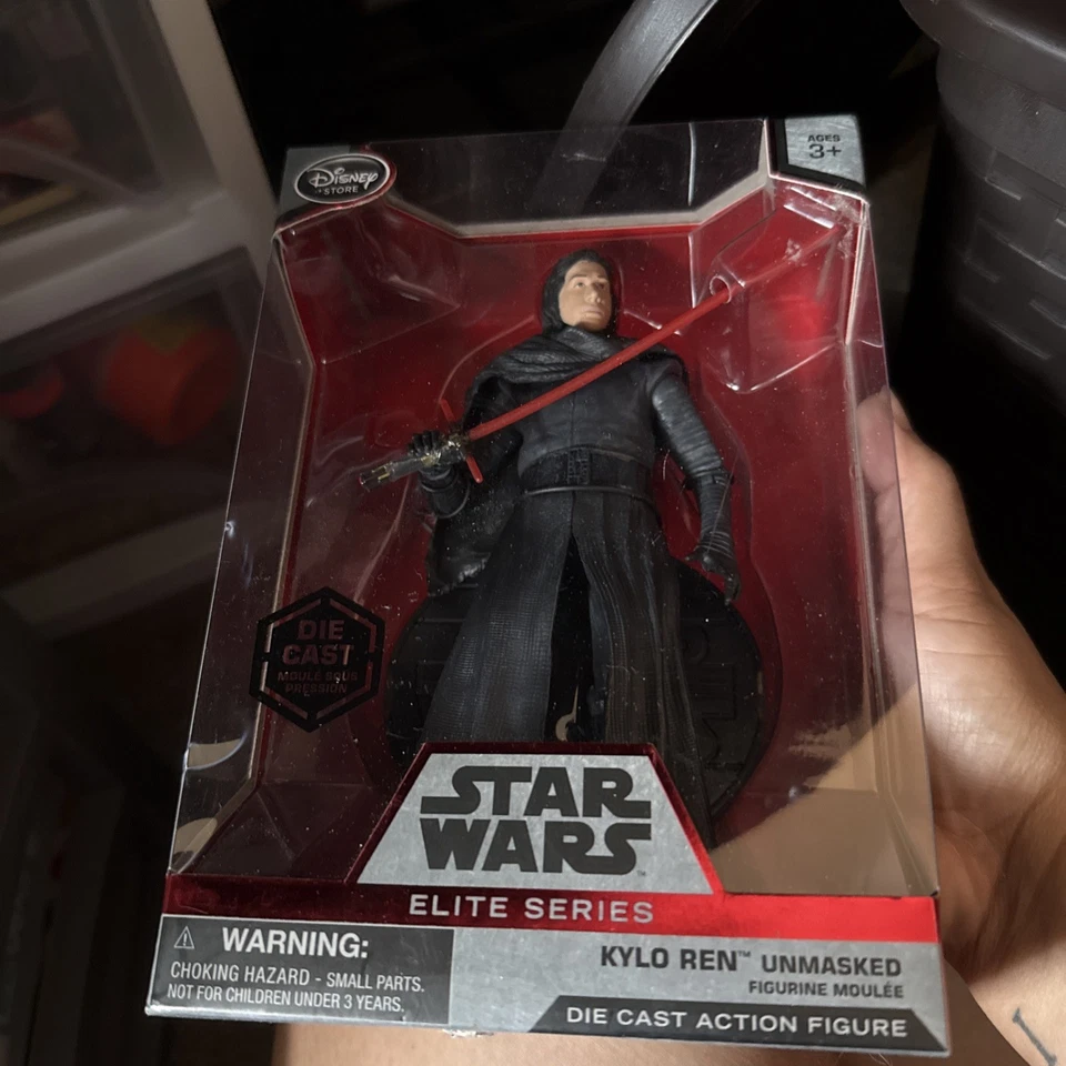 Star Wars Elite Series: KYLO REN Unmasked (Disney Store) Die Cast H2 Foto 1 de 1