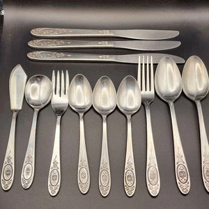 12 T & N Stylecraft Stainless Flatware Victorian Rose Vignette Forks Spoon Japan - Picture 1 of 5