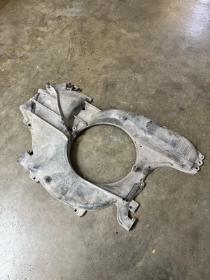 Parte de la cubierta del ventilador usada Porsche 914 Foto 1 de 2