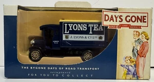 LLedo Days Gone DG066021 Dennis Delivery Van - 'Lyons Tea' - Picture 1 of 10