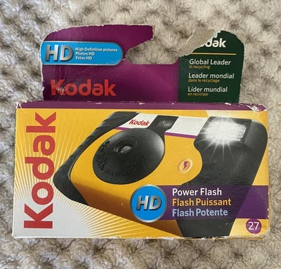Kodak Single Use Power Flash HD Disposable Camera 27 exposure EXPIRED 04/2013 - Image 1 of 4