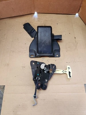2006-2010 Dodge Charger Power Trunk Latch Lock Actuator OEM - Image 1 of 4