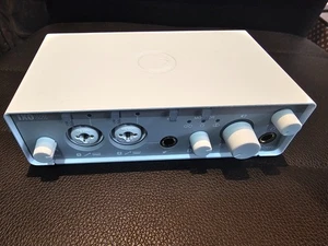 Steinberg IXO22 - Audio Interface - Perfect Condition - Picture 1 of 3