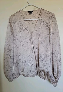 Halogen Damen leichte Bluse mit Schlangenmuster beige Gr. M - - Bild 1 von 3