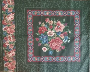 Cranston ~ wunderschön ~ "Blumengesteck" ~ dunkelgrün BG ~ Baumwollstoff ~ 13,75"x14" - Bild 1 von 5