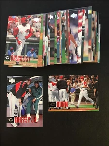 2006 Upper Deck Cincinnati Reds Team Set 38 Karten mit SP - Bild 1 von 1