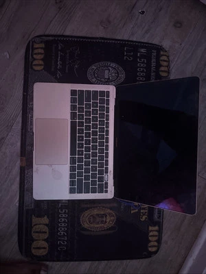 Apple Mac Book Air  - Image 1 of 4