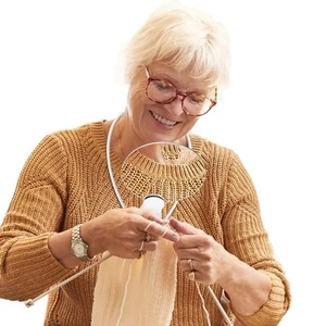 Magnifying Glass, Magnetic Detachable Magnifying 3X Hands Free Necklace Magni... - Picture 1 of 7