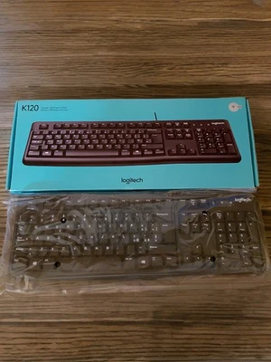 Logitech K120 Tastiera Pc Cablata Usb  - Immagine 1 di 3