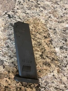 H&K USP 40 caliber magazine 10 round NEW OLD STOCK - Picture 1 of 6