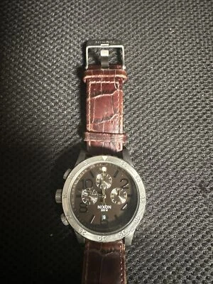 Watch Nixon 48-20 Chrono 200M Quartz Silver, no box - Image 1 of 4