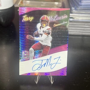 TERRY MCLAURIN 2023 PANINI SPECTRA COLORGRAPHS NEON PINK PRIZM ON-CARD AUTO /15 - Picture 1 of 3
