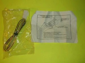 TOYOTA TRAILER BRAKE JUMPER HARNESS 82132-60110 - Picture 1 of 1