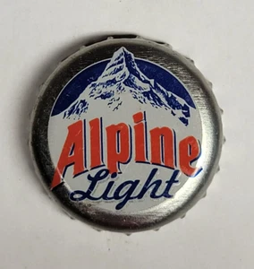 Alpine Light Plastic Lined Beer Crown Bottle Cap (Canada) - Picture 1 of 4