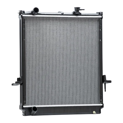 Radiator For 1999-2004 Isuzu NPR NQR 4.8L 5.7L Chevy GMC W3500 W4500 W5500 Foto 1 de 4